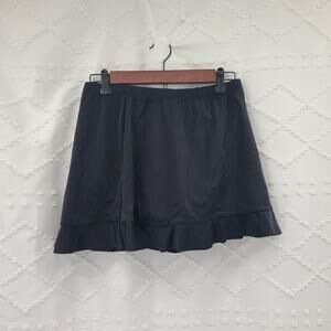 St. John’s Bay Swim Skirt ruffle bottom Size 14 Black NWT vacation resort wear
